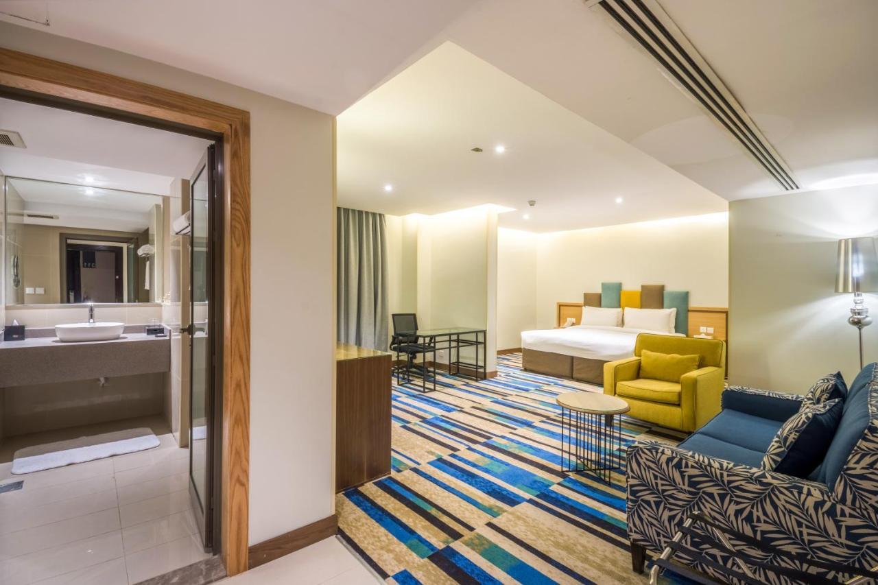 Ewaa Express Hotel - Al Olaya Riyad Extérieur photo