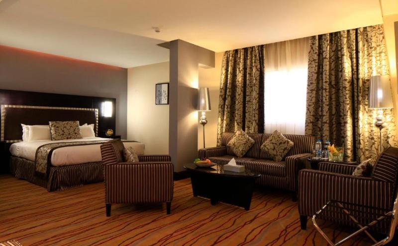 Ewaa Express Hotel - Al Olaya Riyad Extérieur photo