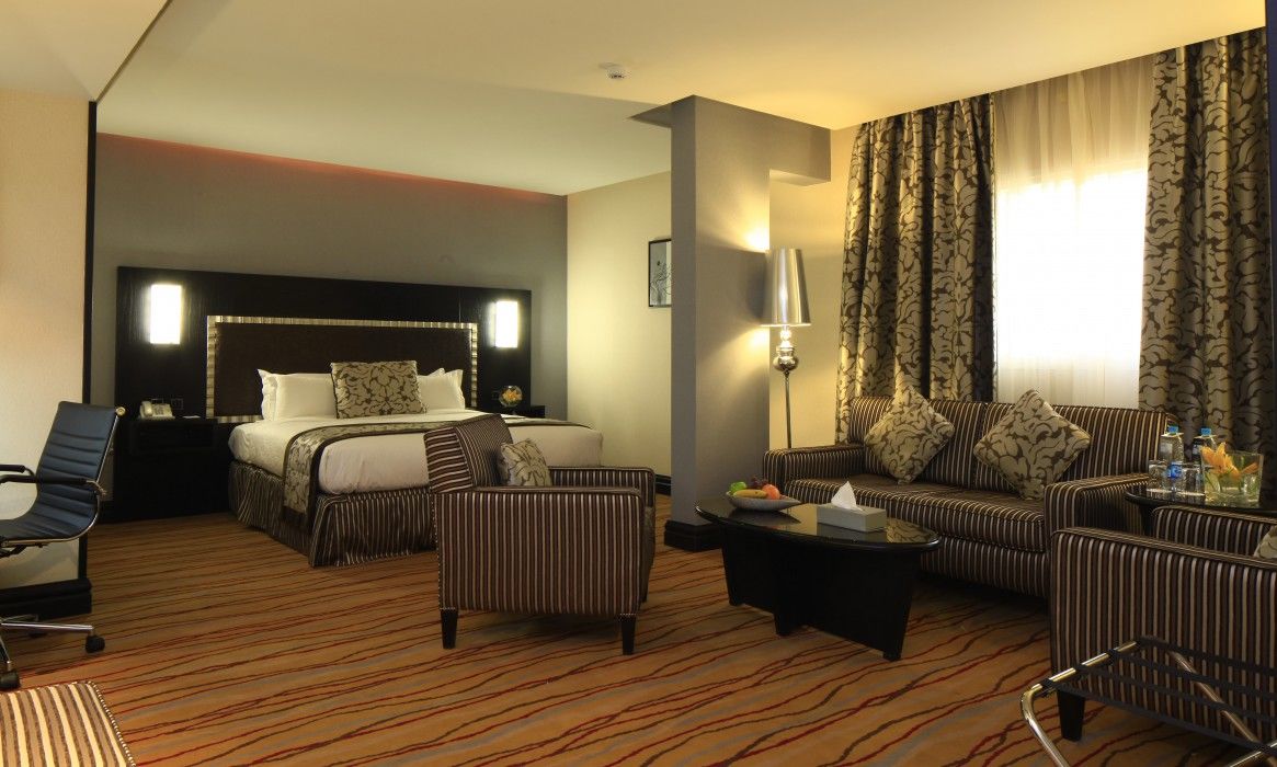 Ewaa Express Hotel - Al Olaya Riyad Extérieur photo